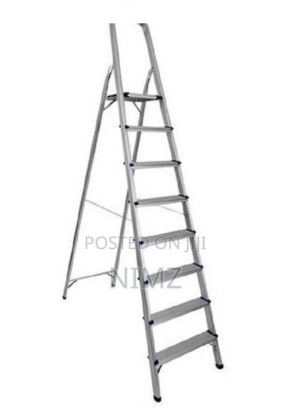 8 Step Aluminium Ladders - main view