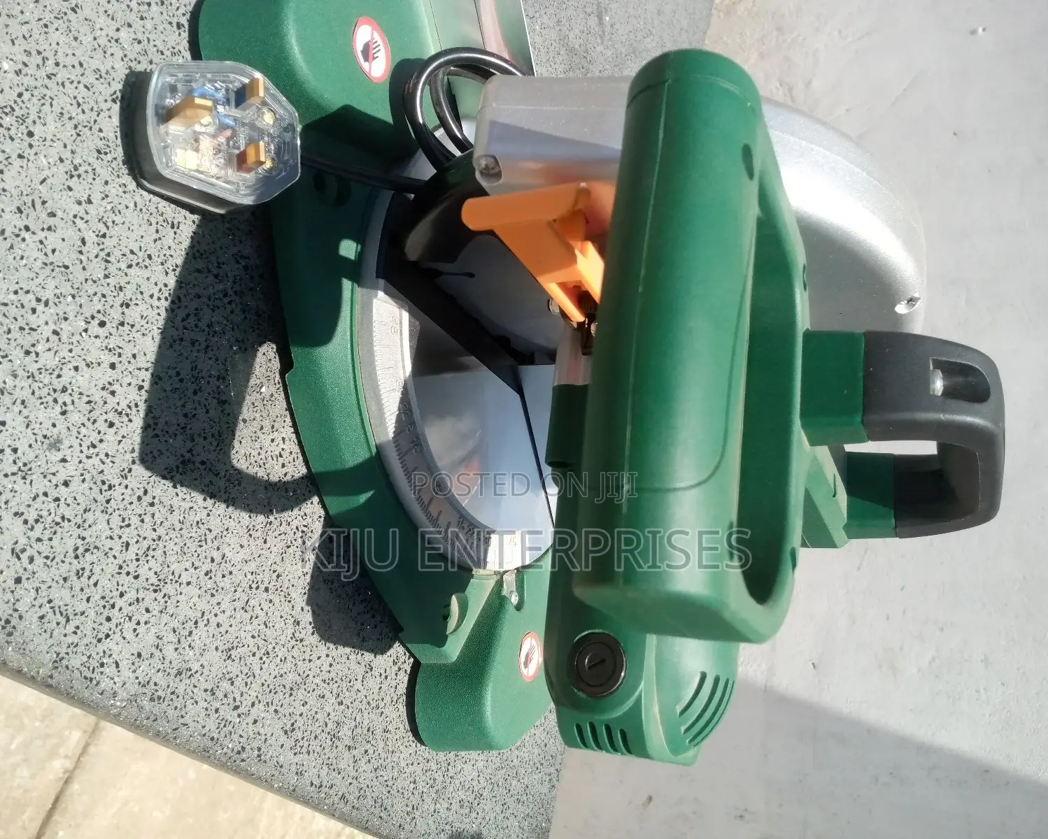 Ryobi Mitre-Saw Available Saw Machine