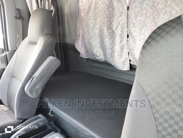 Isuzu 2016 White - thumbnail 6