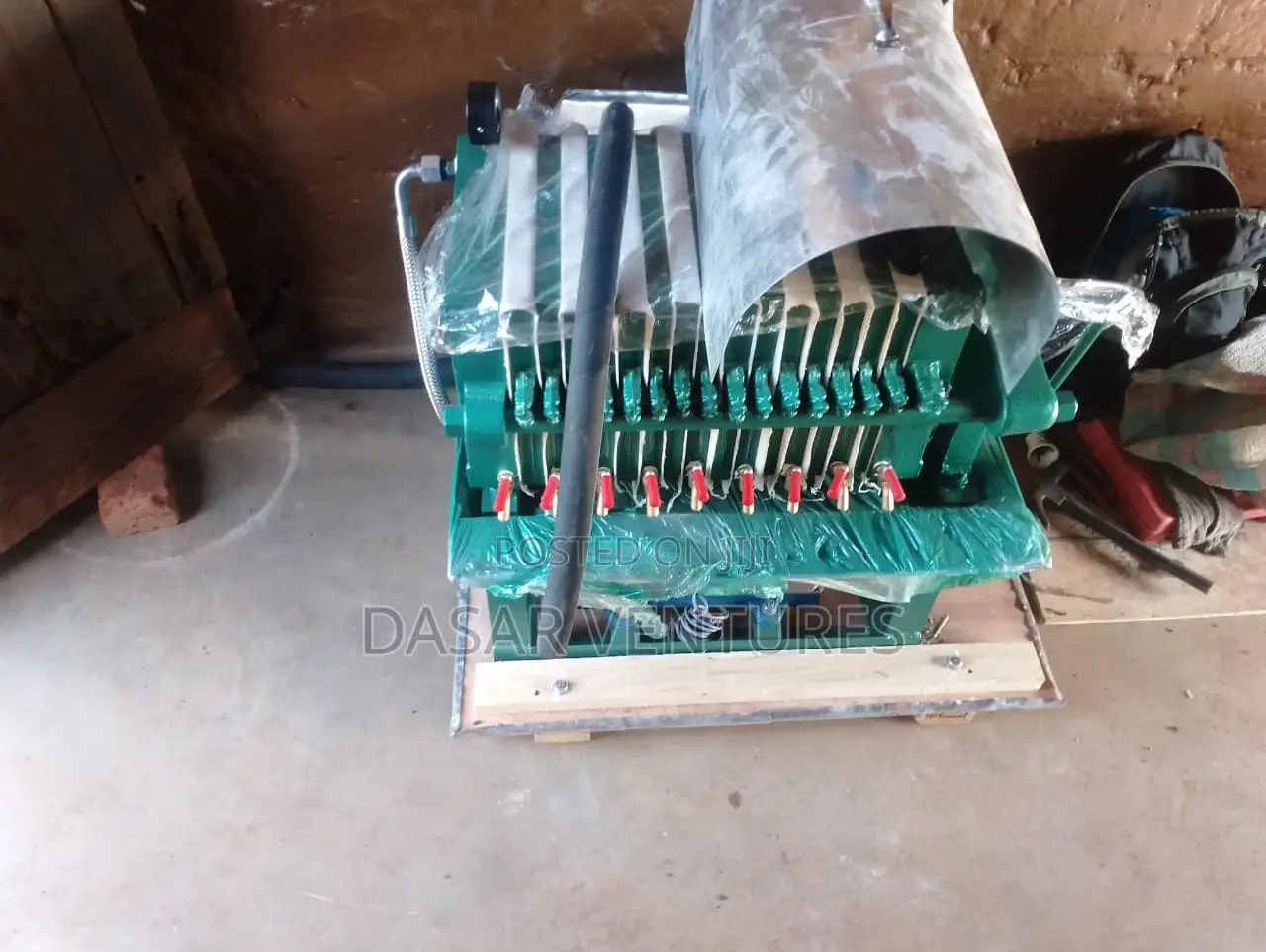 Oil Filter Machine 200-300kgs Per Hr
