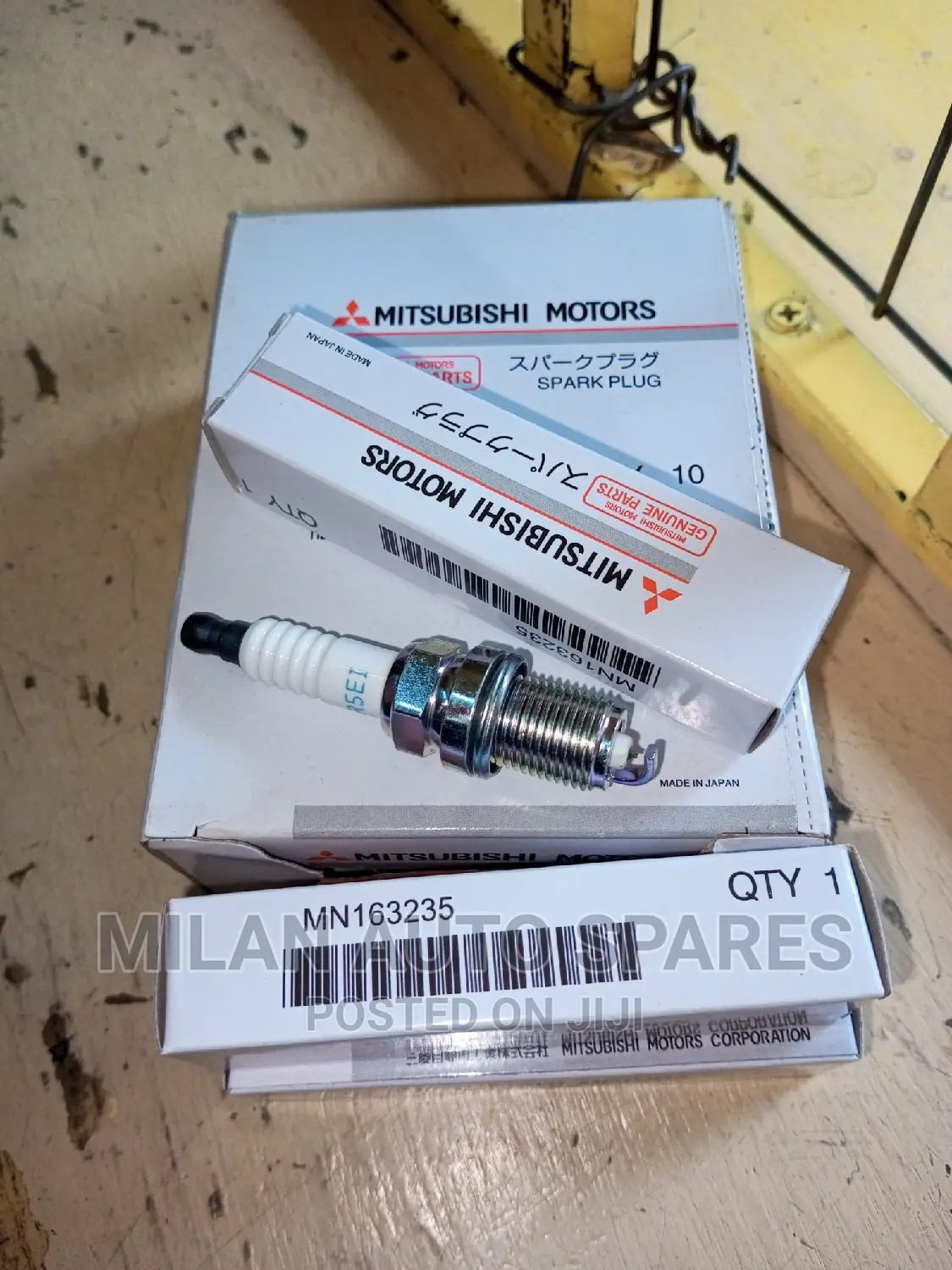 Spark Plugs Mitsubishi V6