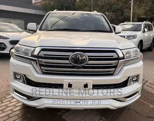 Toyota Land Cruiser 2017 White