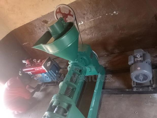 Oil Press Machine 5tonne Per Day - thumbnail 3