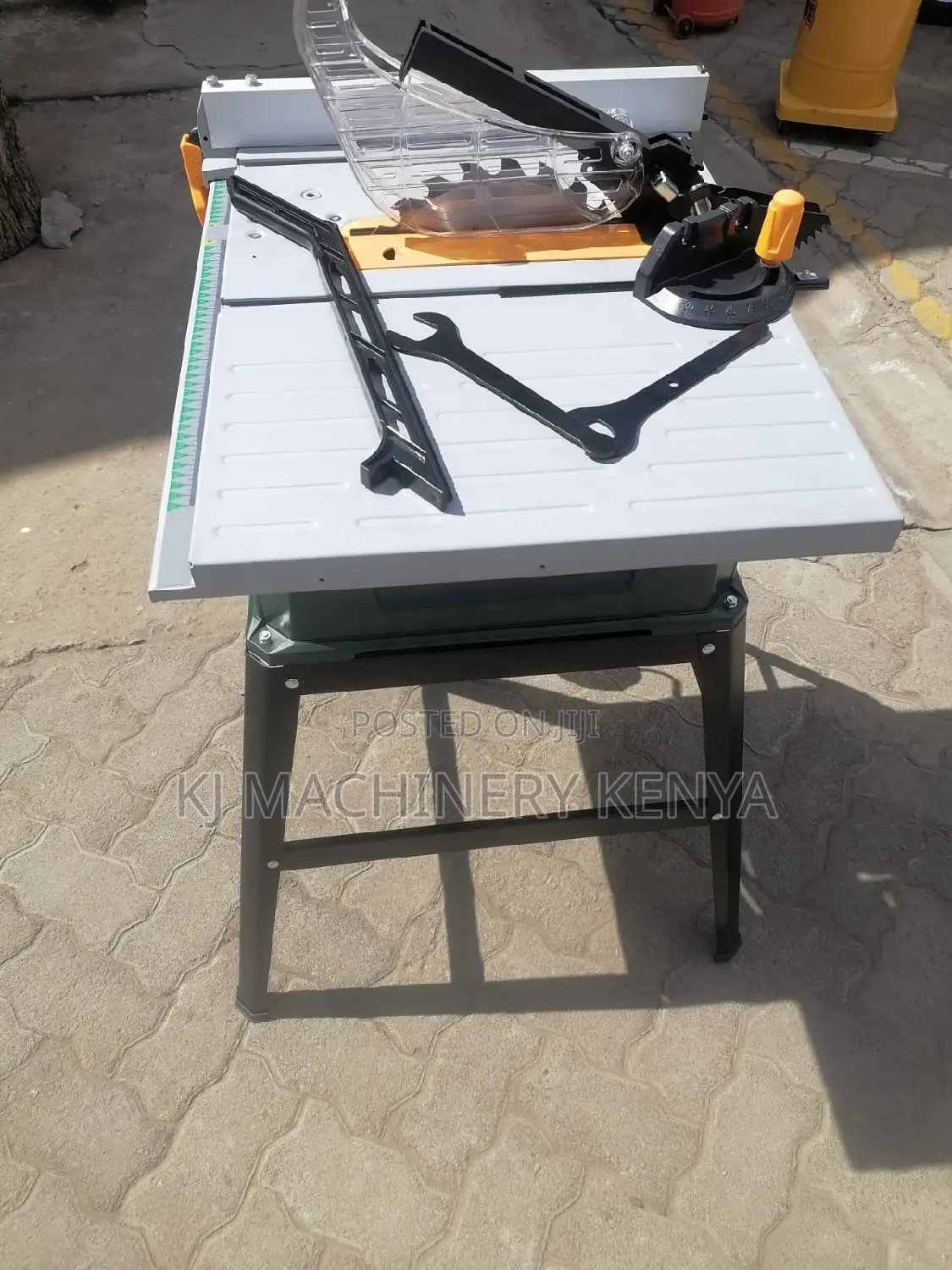 Table Saw-Powertool-Ryobi Brand Quality Assured