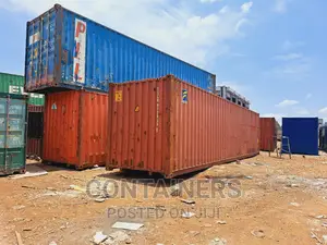 40ft Empty Containers Along Eastern Bypass