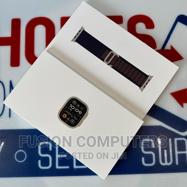 Apple Watch Ultra 49mm GPS +Cel - main view