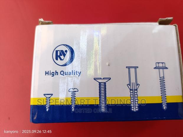Gypsum Screw 1.5 Inch - thumbnail 2