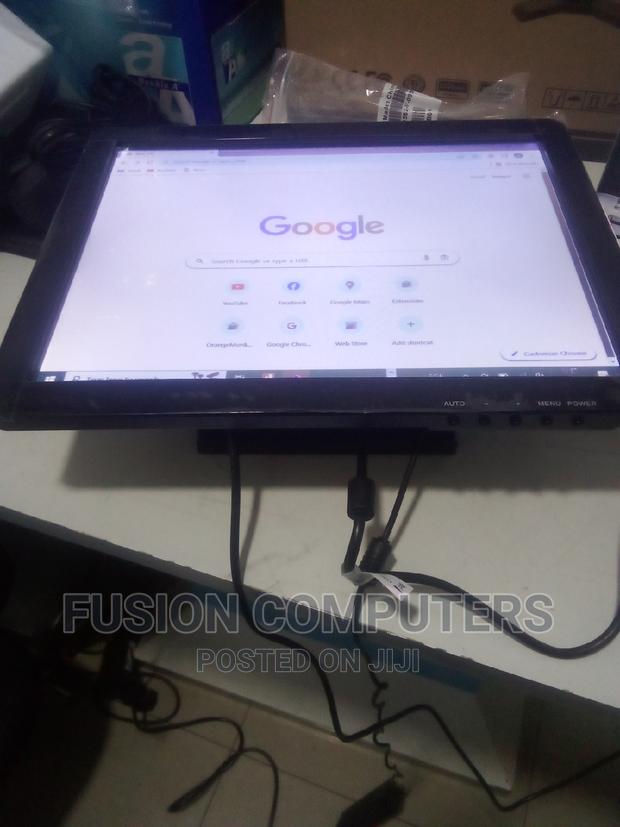 Apple Watch Se 2nd Gen - thumbnail 3