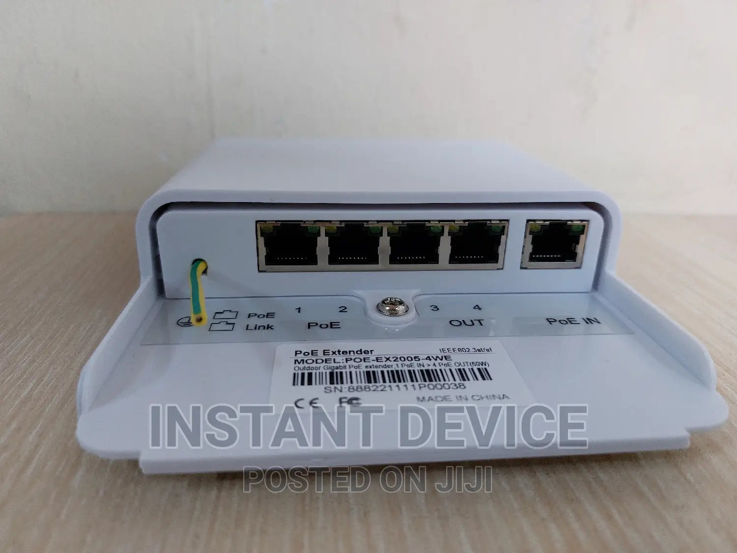 Outdoor 5-Port Poe Passthrough Switch