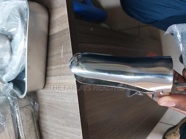 Cusco Speculum.
