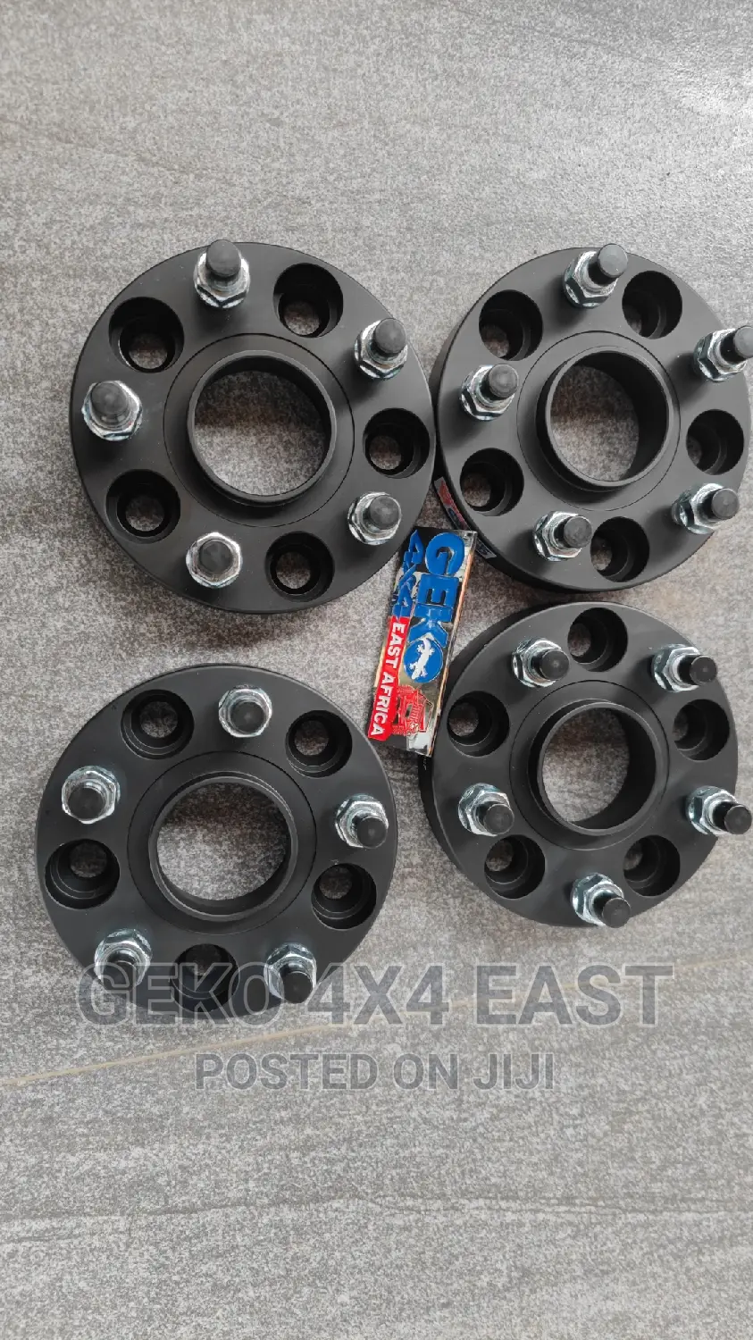 TOYOTA, SUZUKI Wheel Spacer PCD 5x114.3 CB 60.1 25mm THICK in Nairobi