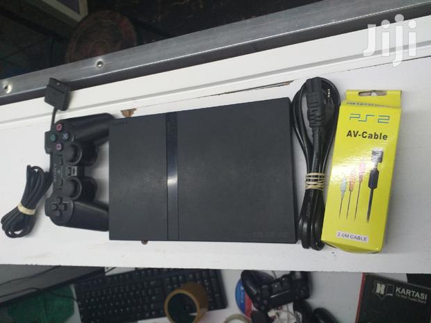 Playstation 2 With 10 Games - thumbnail 2