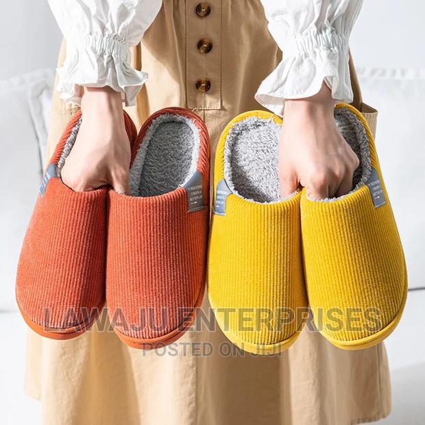 Indoors Slippers - Yellow - thumbnail 3