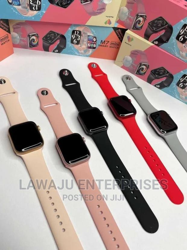 Touch Screen Smart Watch - thumbnail 3