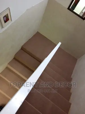 Brown Wall to Wall Carpet Wall to Wall Carpet