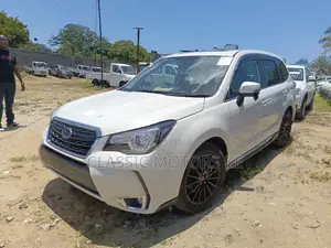 Subaru Forester 2.0XT Premium AWD 2017 White