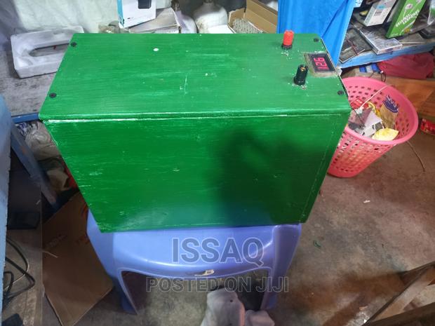 Lithium Battery 12volts 211.2ah - thumbnail 3