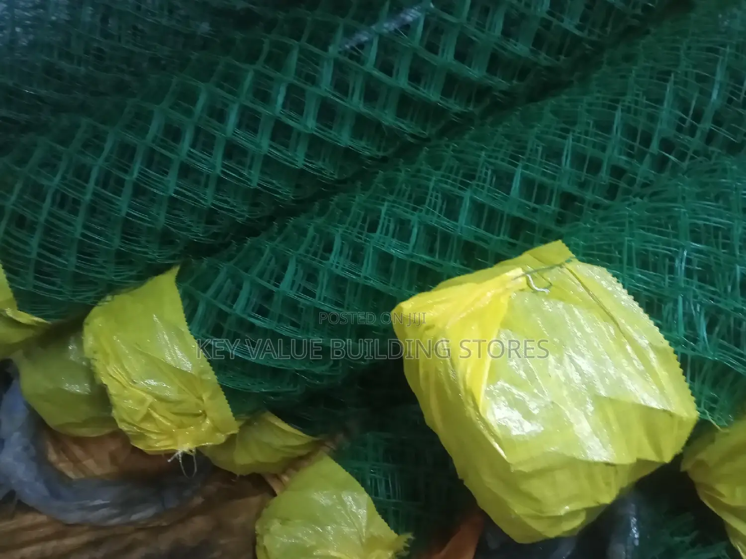 DARK Green Coated Chainlink 12.5g Mesh Size 80×80