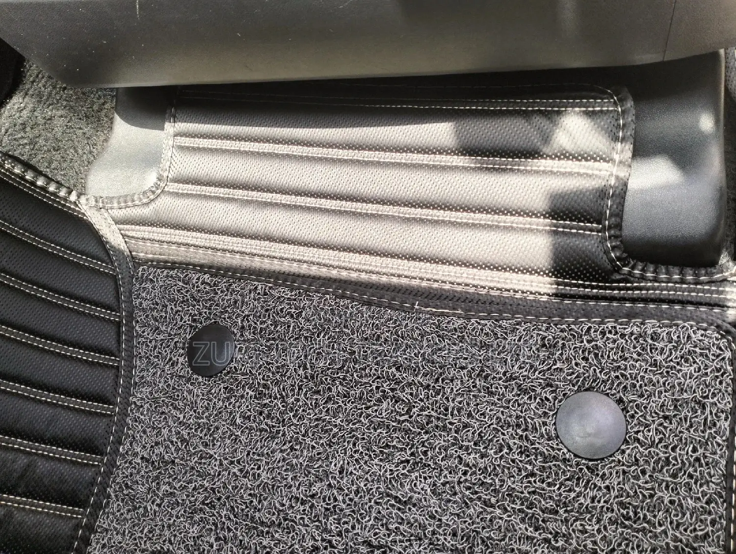 Customised Prado 5 Seater Floor Mats
