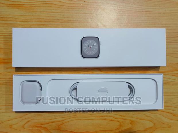 Apple Watch SE 40mm - thumbnail 3