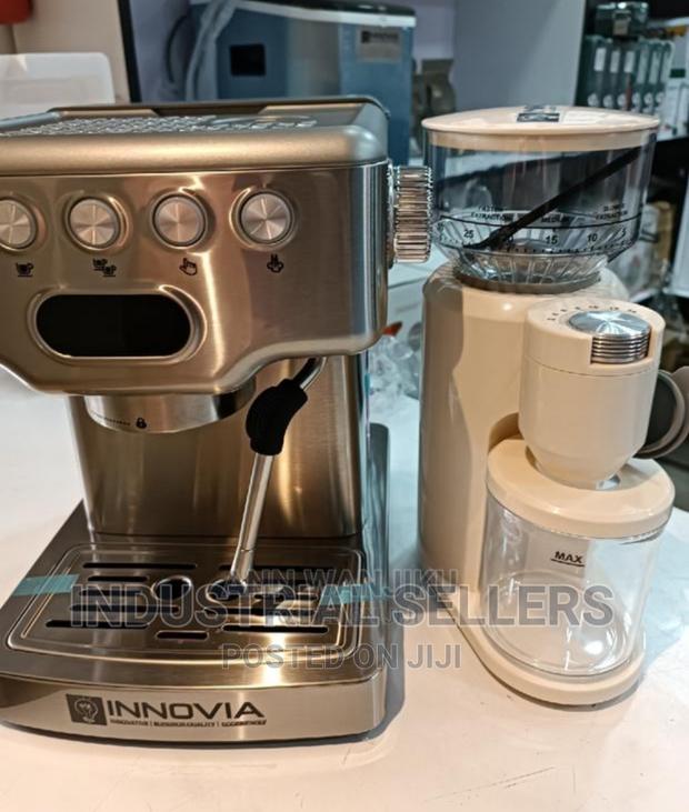 Commercial Coffee Machine - Innovia - main view