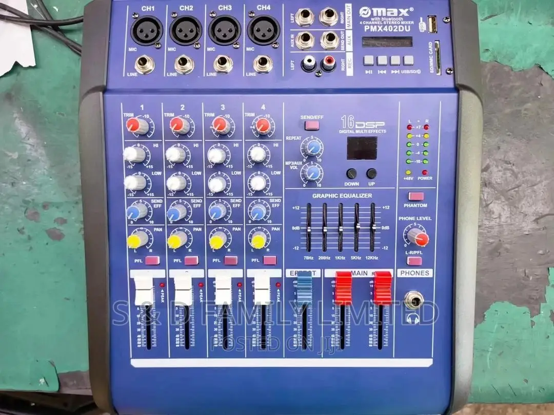 Omax 4 Channel Powered Mixer With Built-in Amplifier