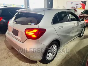 Mercedes-Benz A-Class 2016 Silver
