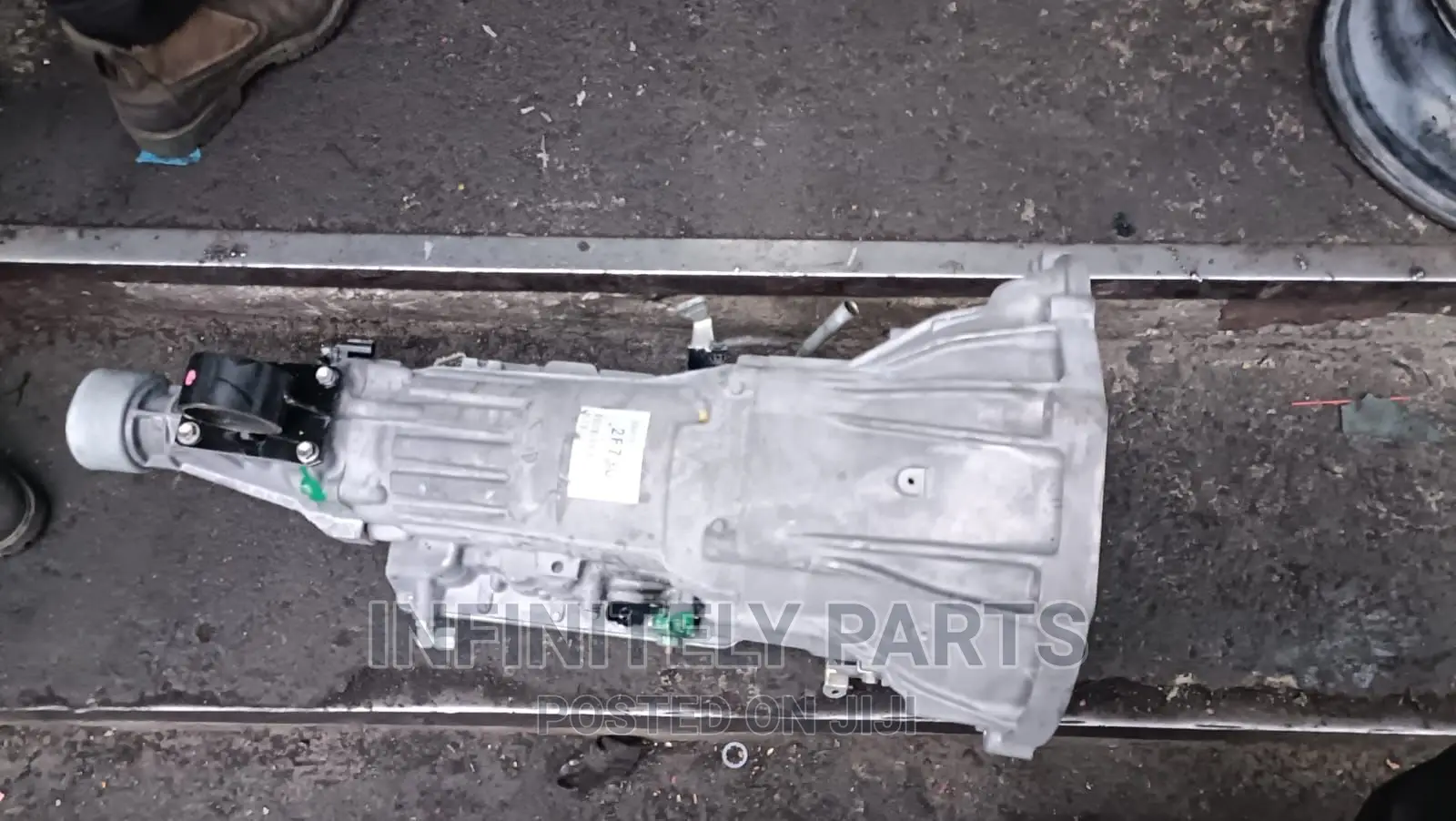 Toyota Hiace Gearbox 1TR Automatic 2WD in Nairobi Central Vehicle