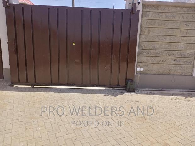 Sliding Gates Automation
