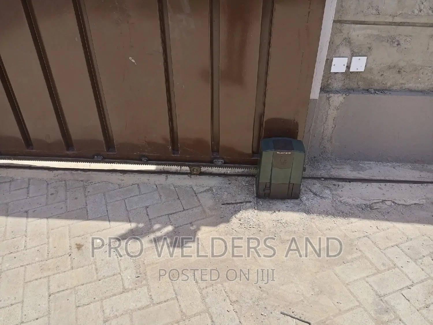 Sliding Gates Automation