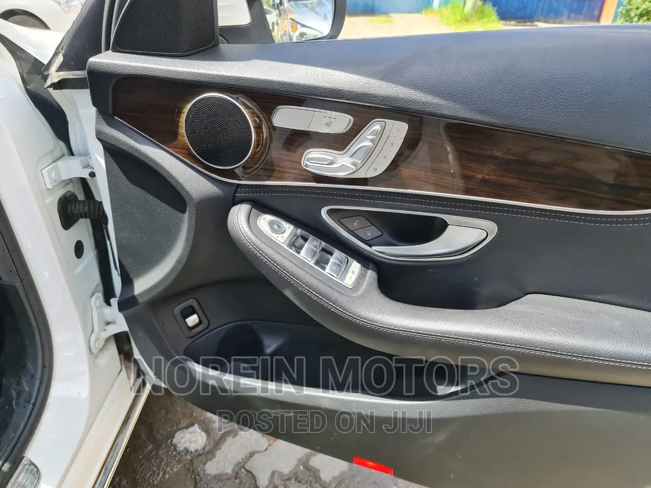 Mercedes-Benz C200 2016 White
