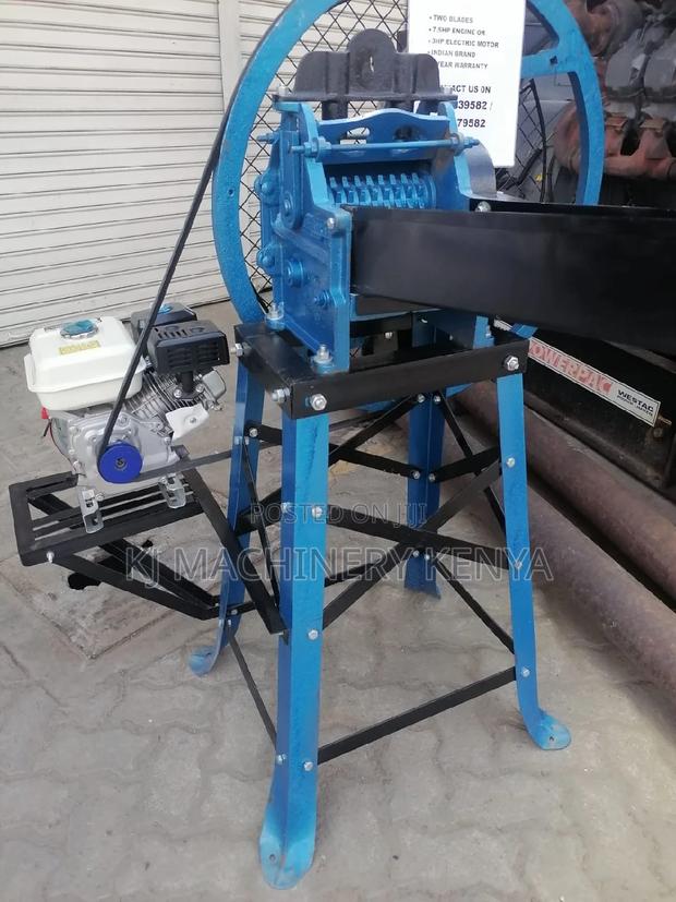 Gasoline Powered 7.5hp Chaff Cutter~Petrol Powered - thumbnail 2