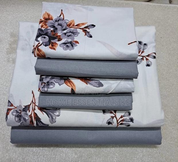7 by 8 Cotton Bedsheet 
Two Bedsheets With Four Pillowcases
