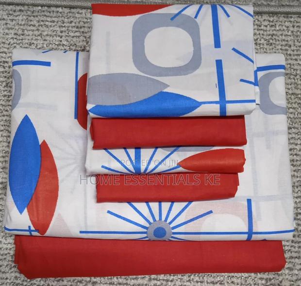 7 by 8 Cotton Bedsheet 
Two Bedsheets With Four Pillowcases - thumbnail 6