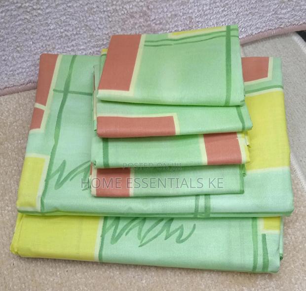 7 by 8 Cotton Bedsheet 
Two Bedsheets With Four Pillowcases - thumbnail 7