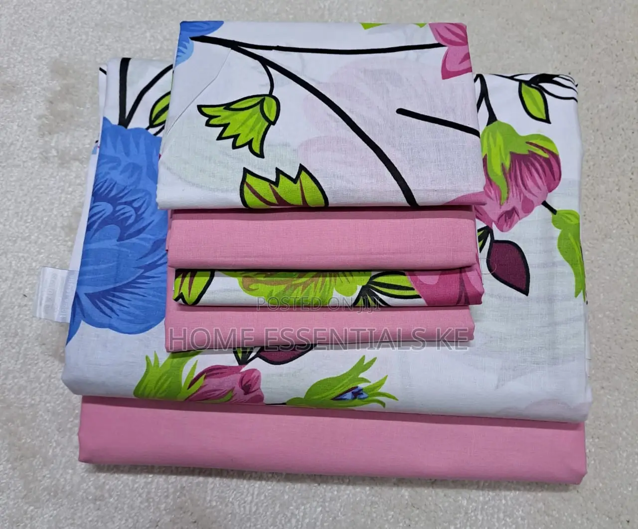 7 by 8 Cotton Bedsheet 
Two Bedsheets With Four Pillowcases