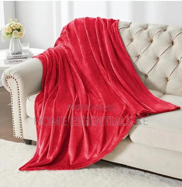 6x6 Plain Soft Coral Fleece Blankets-Coloured White - thumbnail 4