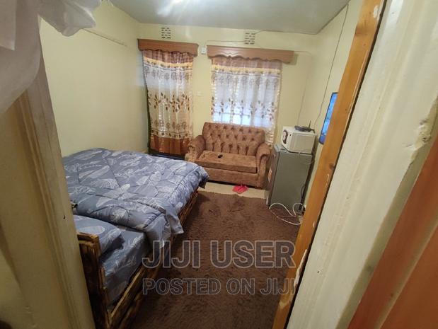 Cozy Airbnb Studio Apartment (Bedsitter/Studio) - thumbnail 14