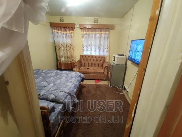 Cozy Airbnb Studio Apartment (Bedsitter/Studio) - thumbnail 13