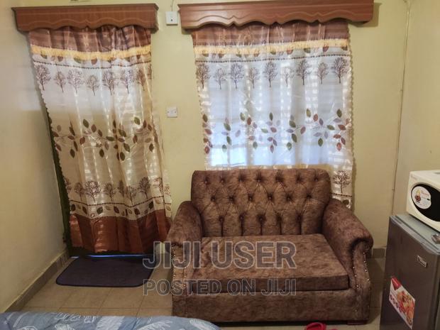 Cozy Airbnb Studio Apartment (Bedsitter/Studio) - thumbnail 8