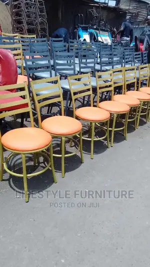 Hotel Stools
