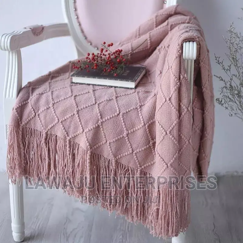 Knitted Throw Blanket