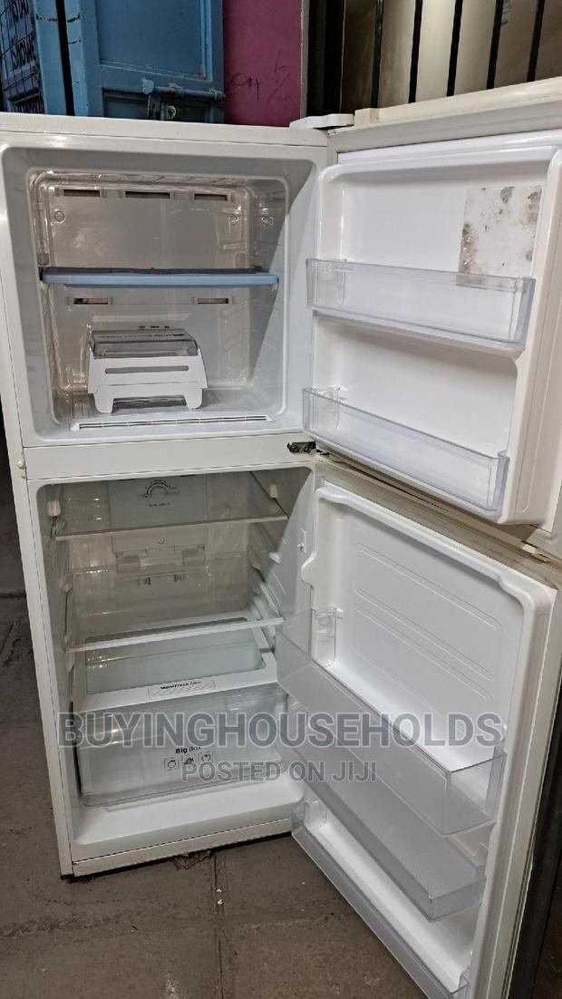 Samsung 230L Two Door Fridge - thumbnail 3