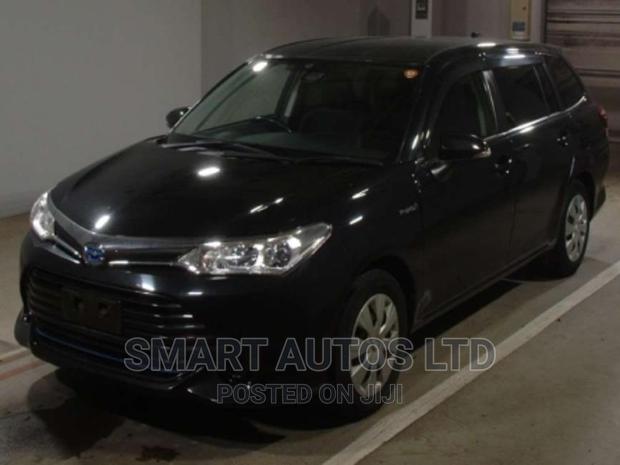 Toyota Corolla Fielder 2016 Black