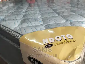 Warranty 7yrs! 6 X 6 X 10 Extra HD Mattresses With Topper!