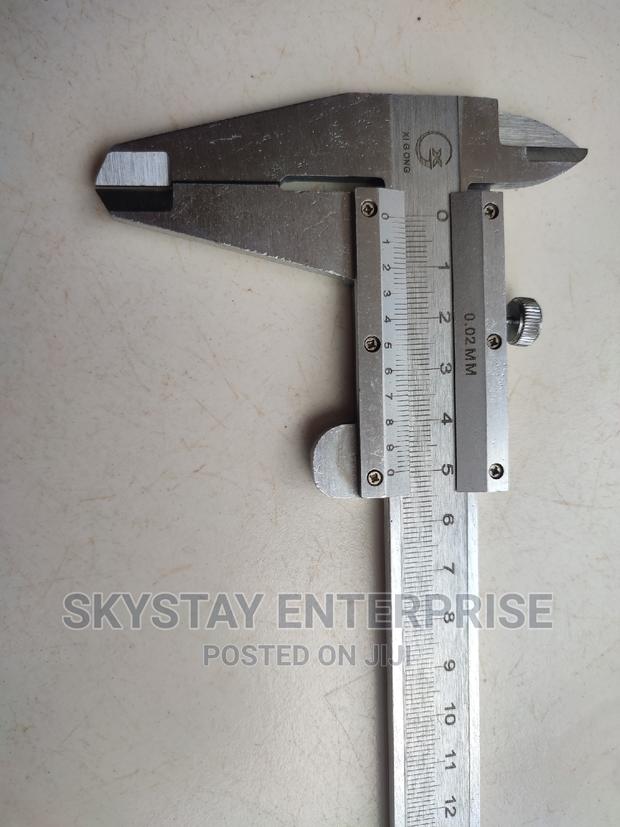 Manual Vernier Caliper 300mm - thumbnail 6