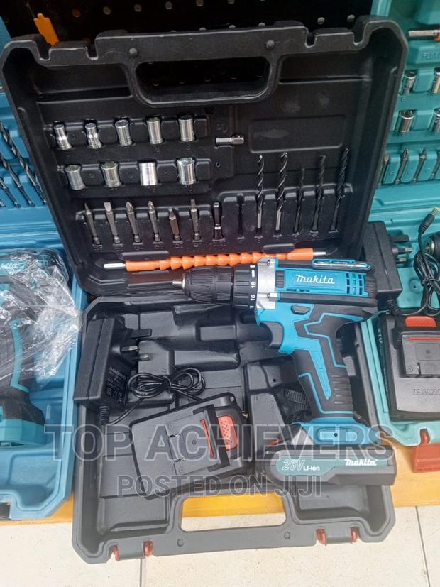 Cordless Drill/Makita Cordless Drill 26v - main view