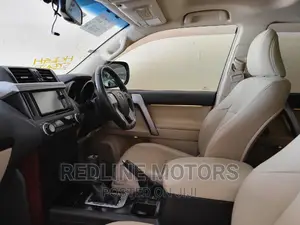 Toyota Land Cruiser 2016 White