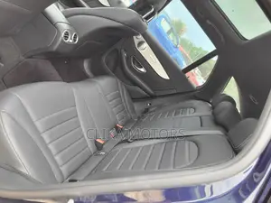 Mercedes-Benz GLC-Class 2016 Blue