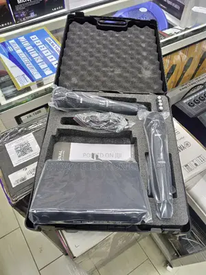 BNK Wireless Microphone